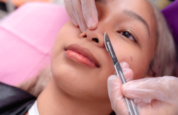 Desde $29: Facial Dermaplaning