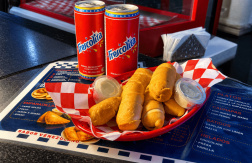 Desde $7: Tequeños y Pastelitos