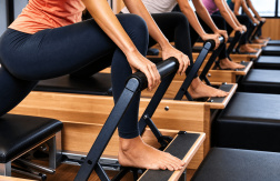 Paga $55: Sesiones de Pilates