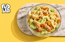 Paga $6: Crispy Chicken Caesar Salad