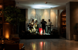 Desde $25: Entrada a la "Noche Latina Bailable"