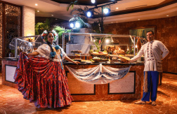 Paga $23: Cena Buffet Panameña