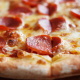 Paga $10: Pizzas Medianas thumbnail 1
