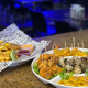 Desde $17: Hamburguesas, Picadas, Bebidas y Más thumbnail 1