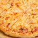 Paga $11.90: Pizzas Clásicas thumbnail 2