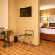 Paga $75: Estadía en Hotel Ramada thumbnail 4