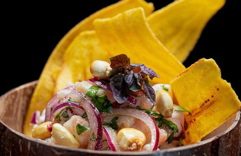 Paga $10: Comida y Bebidas