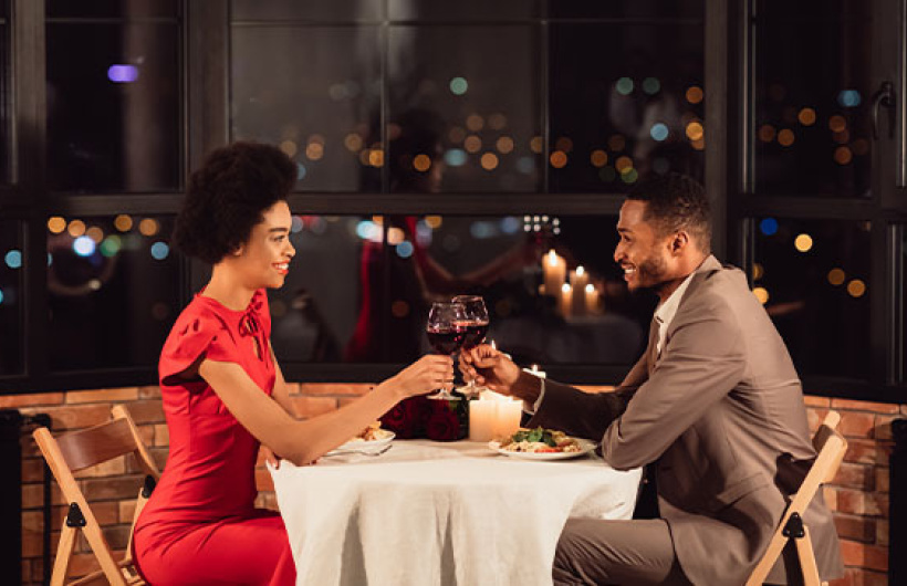 Desde $32: Cena Buffet del Día de San Valentín