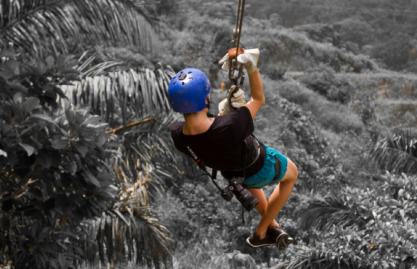 Paga $36: Canopy Tour