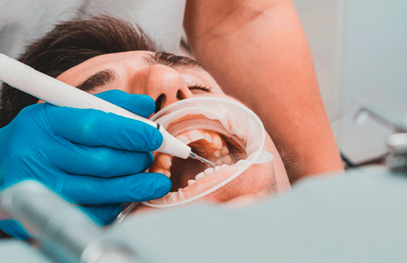 Desde $20: Servicios Dentales