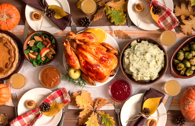 Paga $24: Buffet de Acción de Gracias