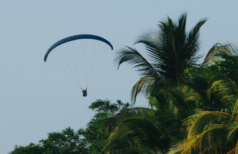Paga $71: Vuelo en Parapente