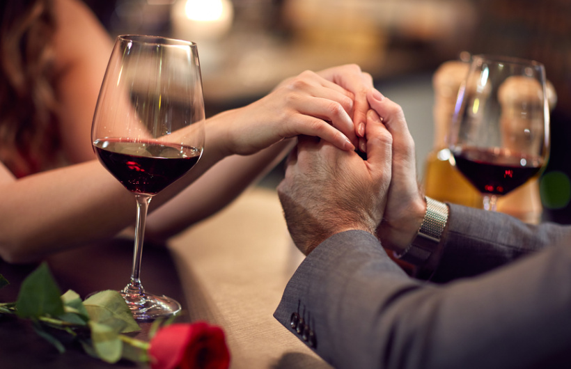 Desde $35: Cena Buffet de San Valentín