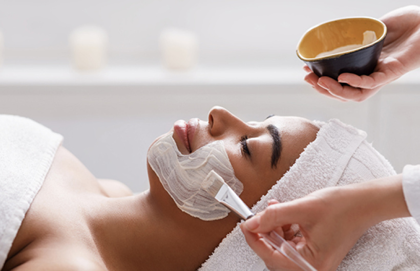 Desde $18: Limpieza Facial con Peeling o Radiofrecuencia