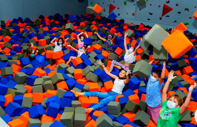 Desde $21.99: Parque de Trampolín