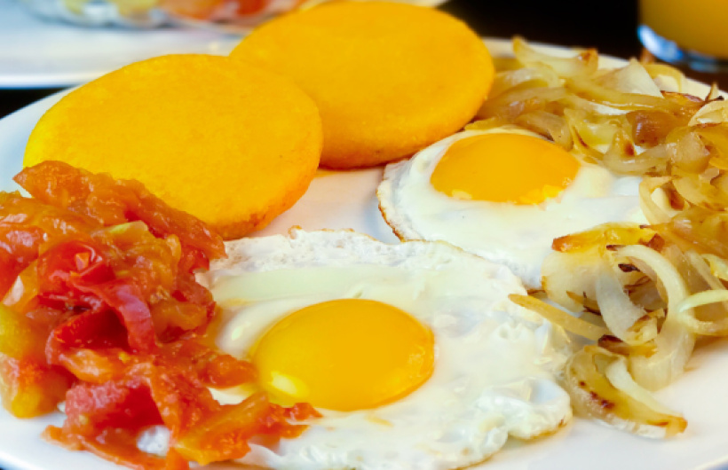 Desde $4.30: Churros y Desayuno Todo el Día