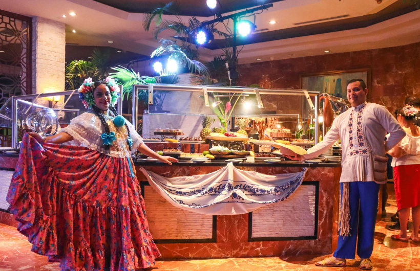 Paga $23: Cena Buffet Panameña