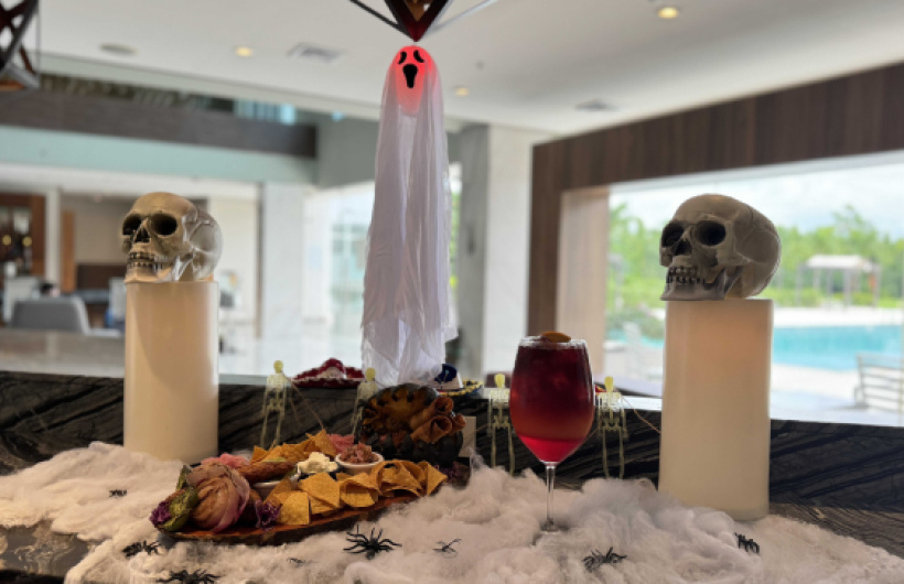 Paga $21: Buffet de Halloween