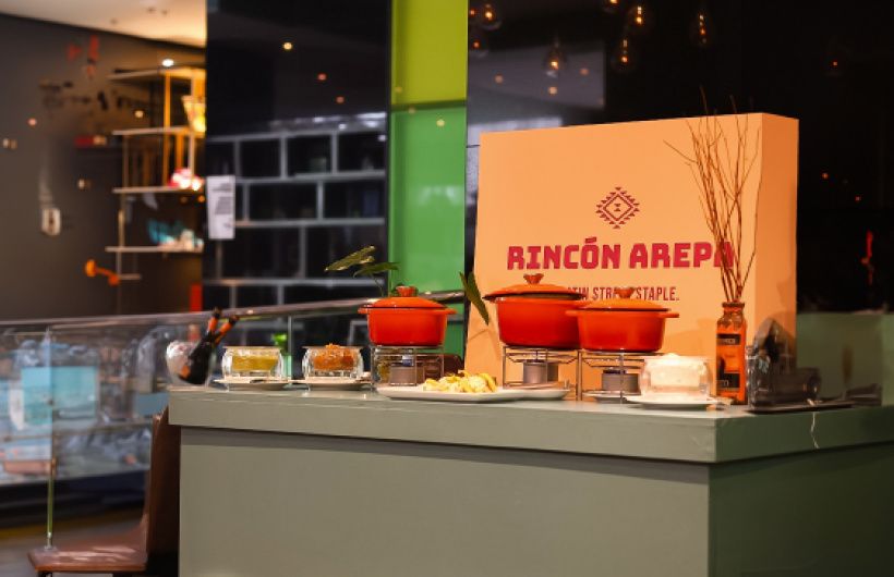 Paga $19: Desayuno Buffet