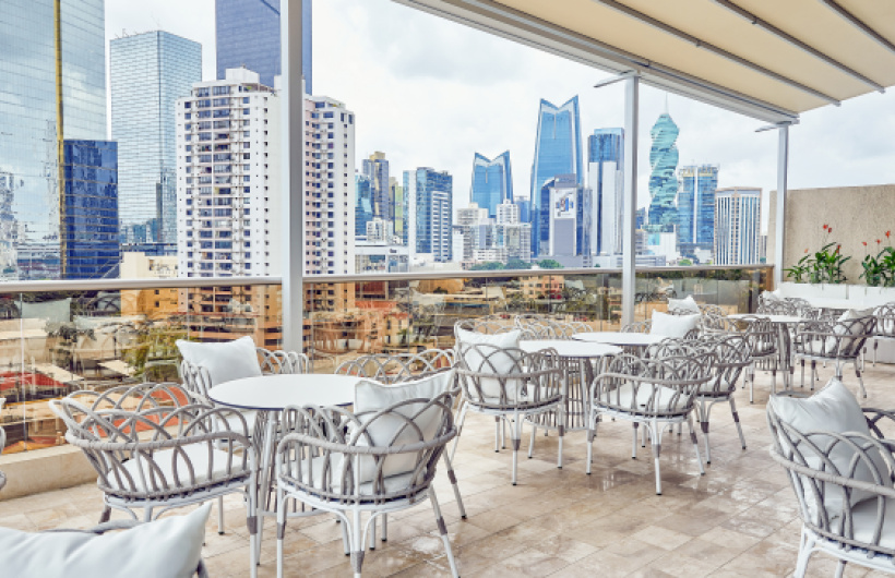 Paga $23.54: Desayuno Buffet