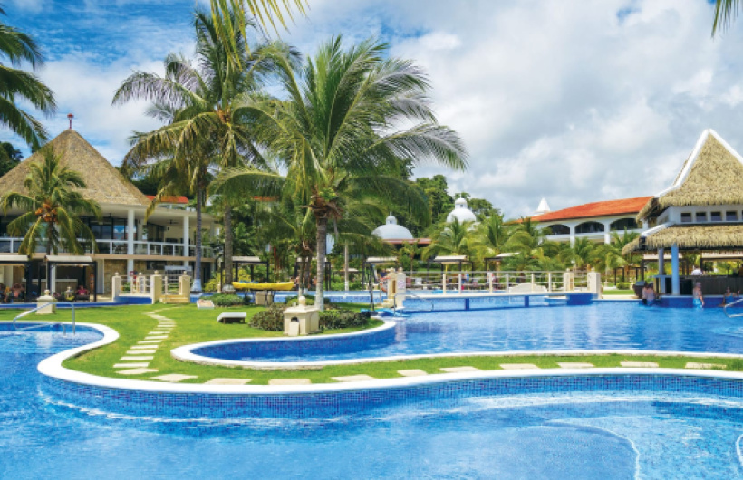 Desde $210: Estadía en Playa Bonita