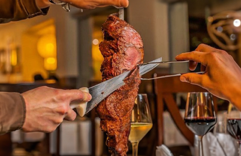 Paga $20: Rodizio Brasileño