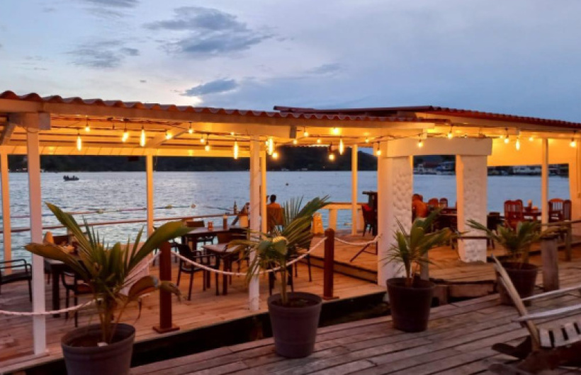 Desde $55: Estadía en Isla Grande, Colón