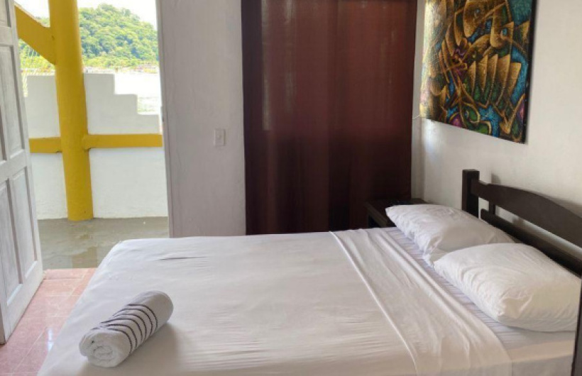Desde $55: Estadía en Isla Grande, Colón