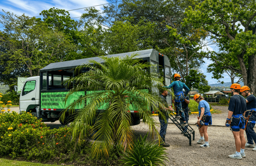 Paga $49: Tour de Canopy