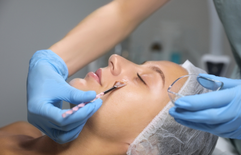 Desde $35: Lifting Facial con Hydrafacial