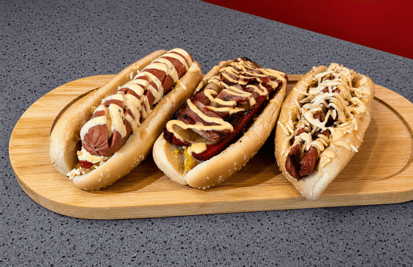 Paga $10: Hot Dogs o Maicitos
