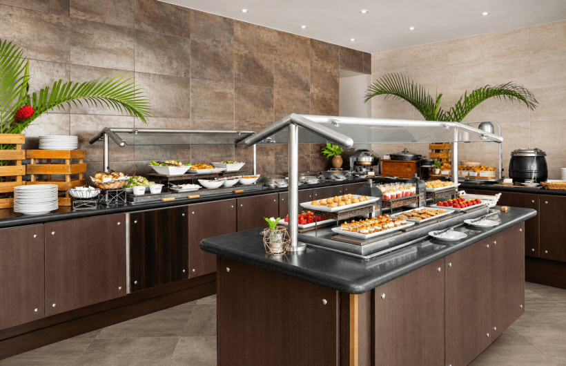 Paga $13: Desayuno Buffet Típico
