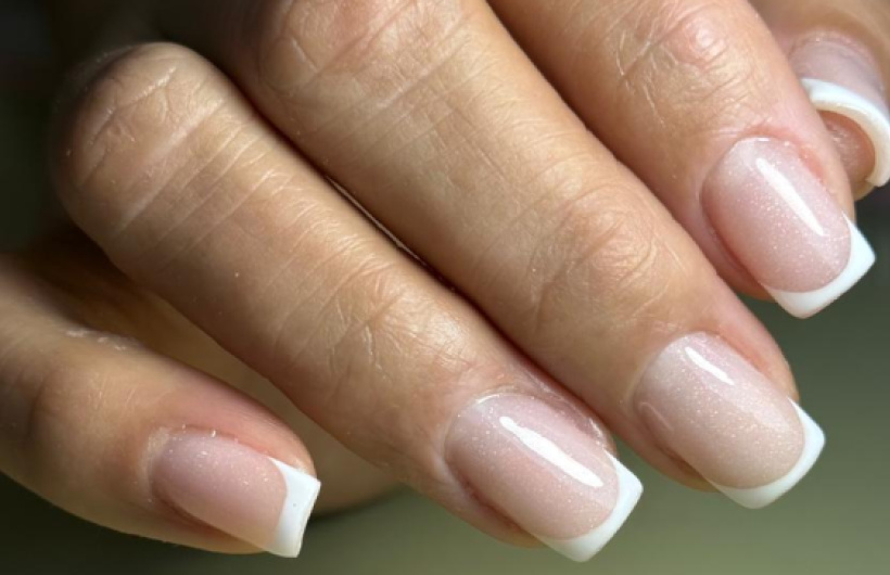 Desde $15: Rubber Gel, Pedicure y Extensiones