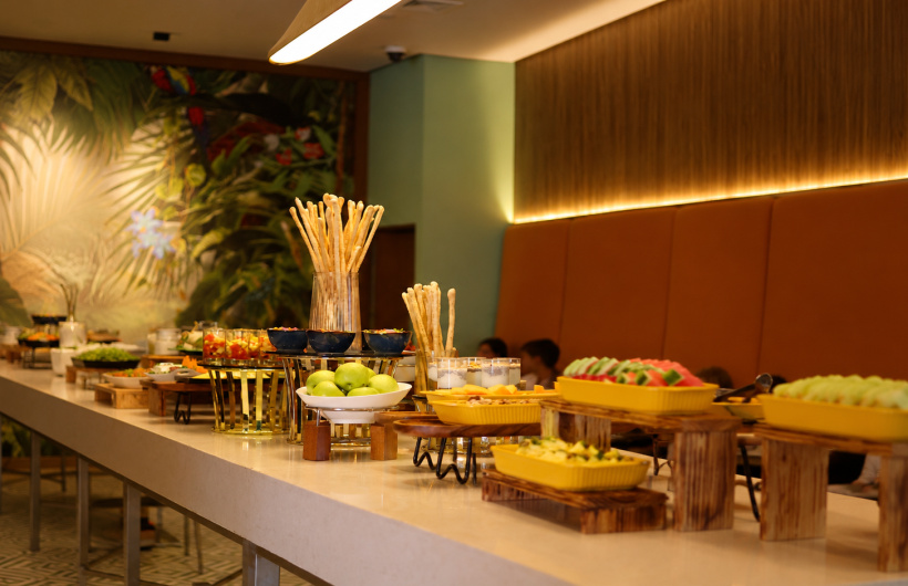 Paga $17: Desayuno Buffet