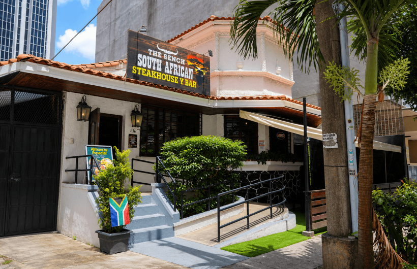 Paga $18: Carnes, Hamburguesas y Pizzas