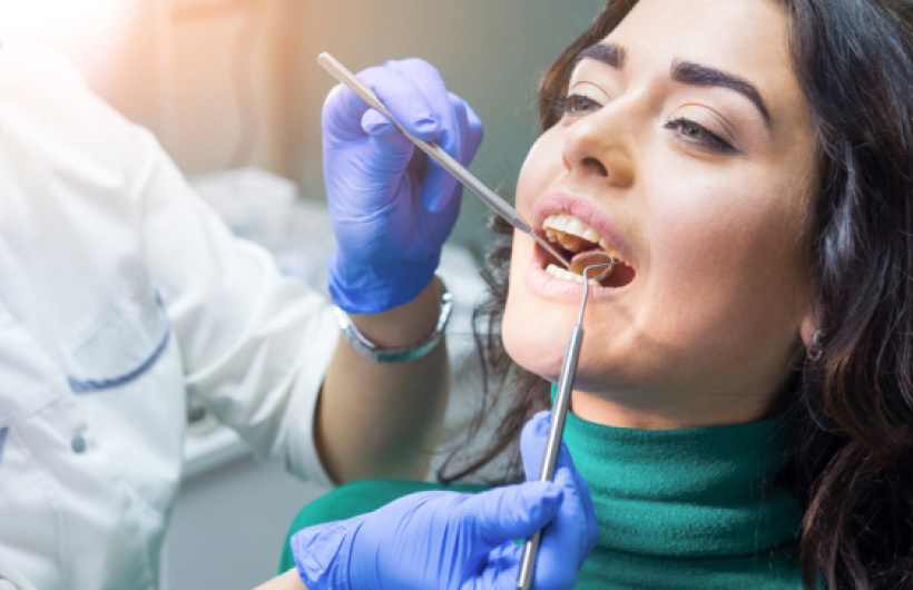 Desde $25: Servicios Dentales
