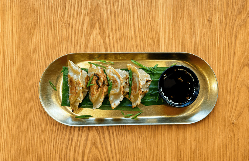 Paga $32: Comida Asiática para 2 Personas