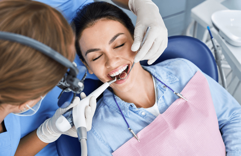 Desde $15: Servicios Dentales