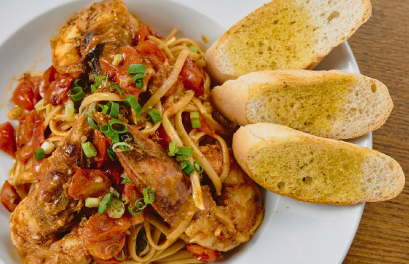 Paga $15: Mariscos, Pastas y Más