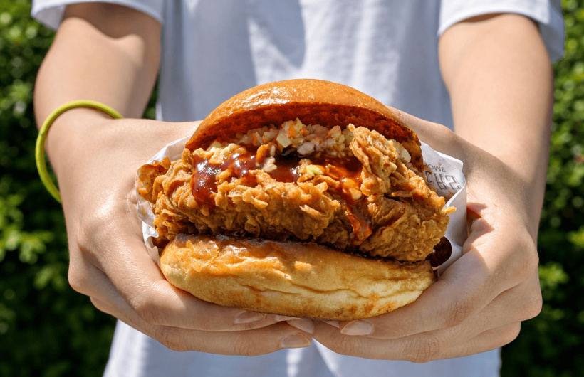 Paga $20: Hamburguesas, Pintas, Cócteles y Más