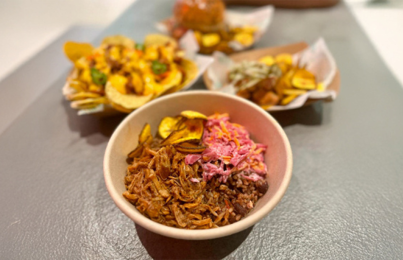 Desde $3: Sándwiches, Raspaos y Nachos