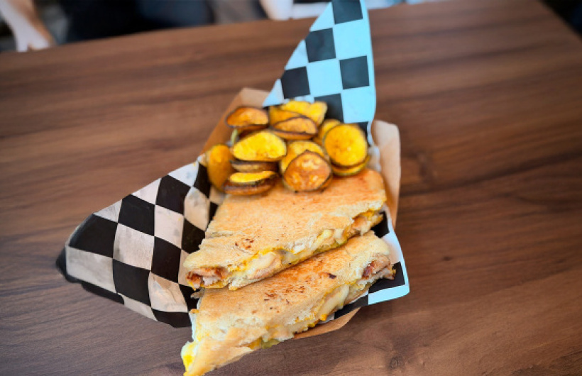 Desde $3: Sándwiches, Raspaos y Nachos