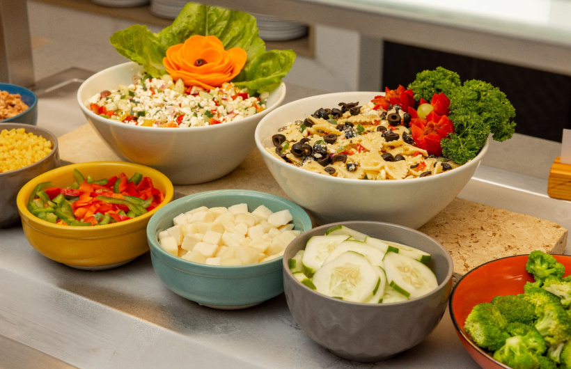 Paga $18: Cena Buffet