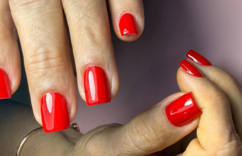 Desde $15: Pedicure y Extensiones