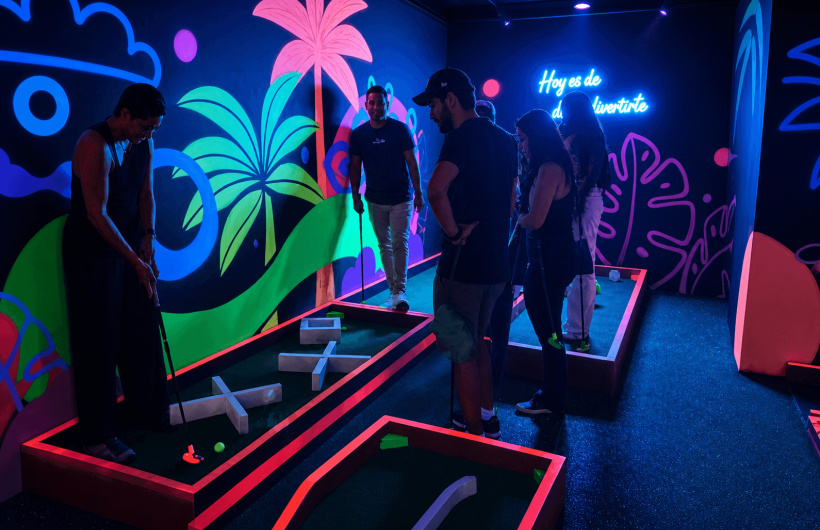 Desde $12: Mini Golf