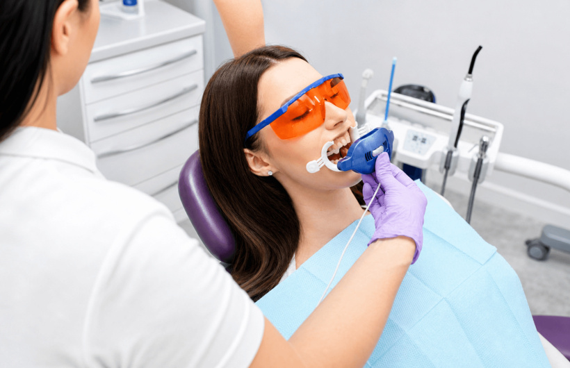 Desde $17.50: Servicios Dentales