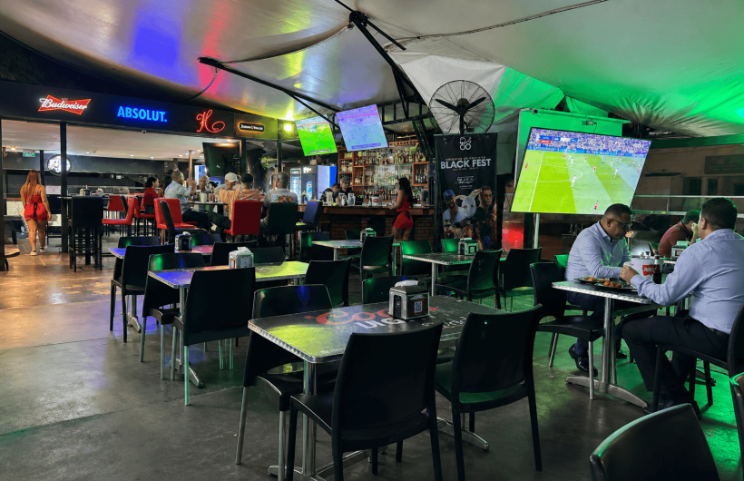 Paga $20: Hamburguesas, Picadas, Bebidas y Más
