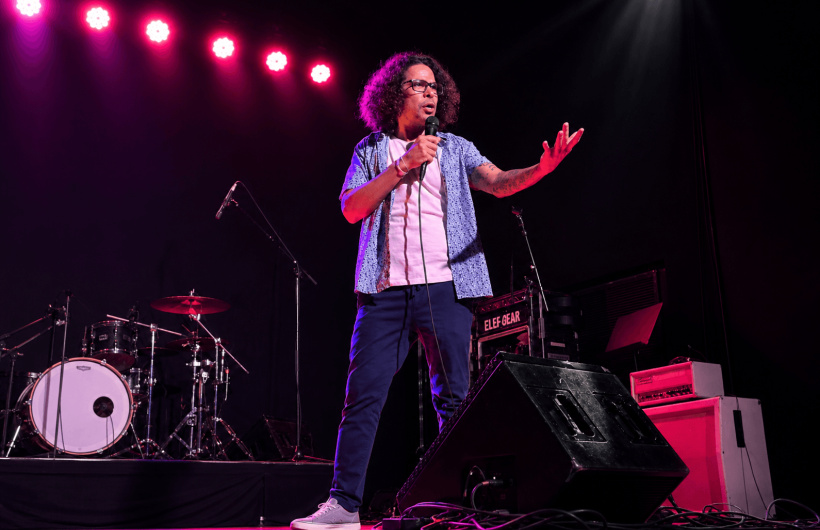 Paga $10: Stand Up Comedy