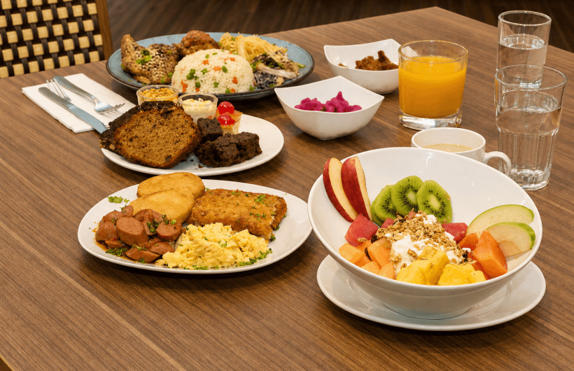 Paga $18: Brunch Internacional