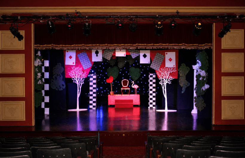 Paga $7.50: Obra Teatral